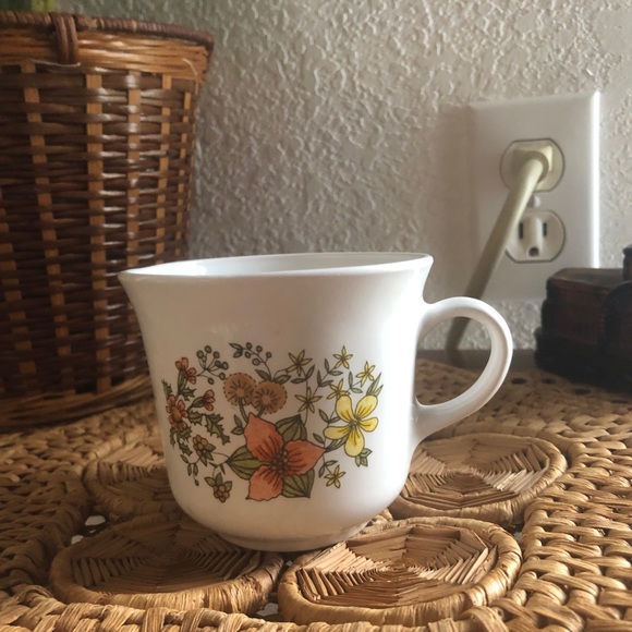 Indian Summer Tea Cups - Picture 3 of 16